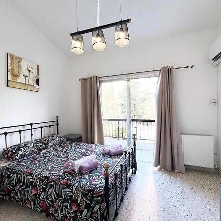 Daire Margarita Gardens Maisonette