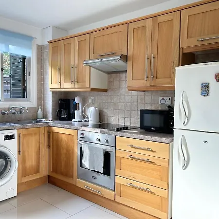 Daire Margarita Gardens Maisonette